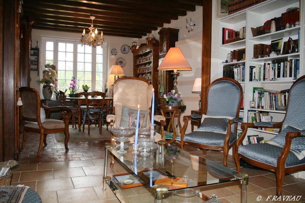 La Maison Bleue Hotel Arquian Bagian luar foto