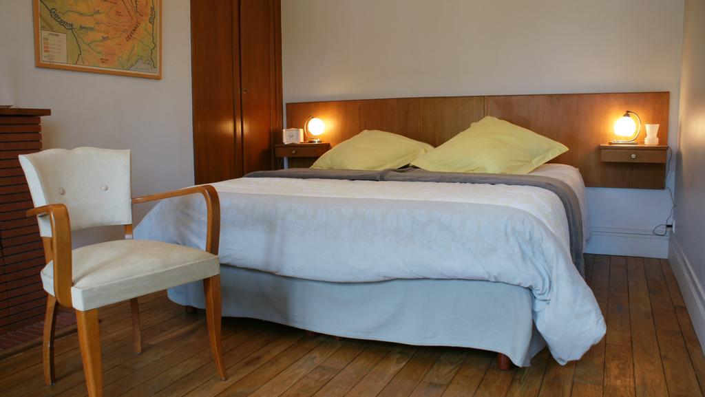 La Maison Bleue Hotel Arquian Bagian luar foto